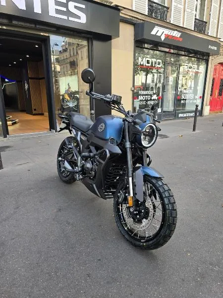 125 SCRAMBLER X