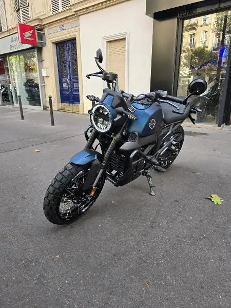 125 SCRAMBLER X