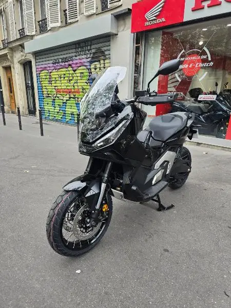 XADV 750 DCT