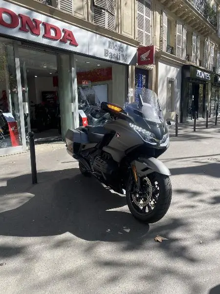 GOLDWING 1800 BAGGER