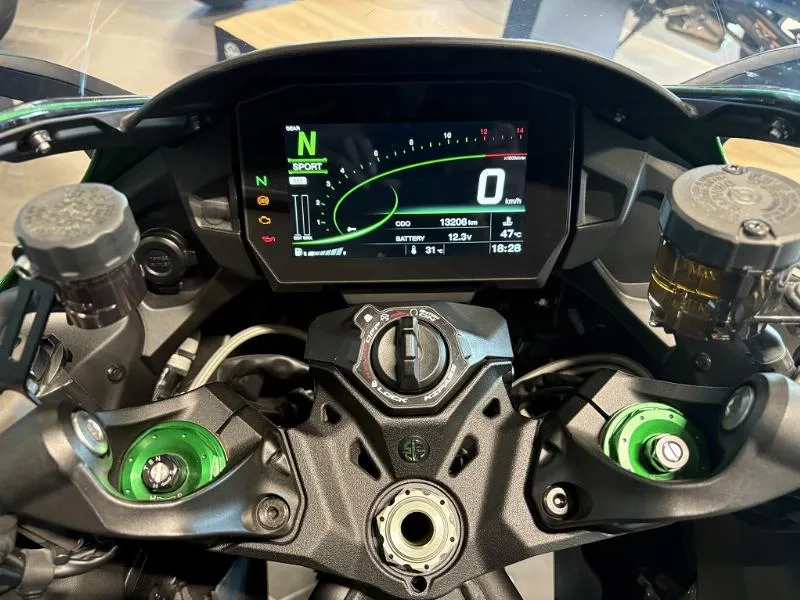 Ninja H2 SX