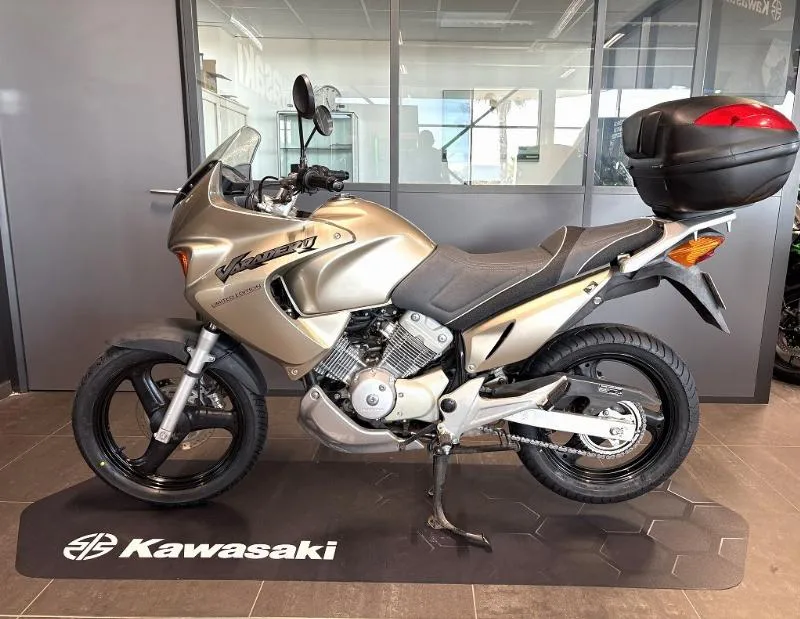 VARADERO 125