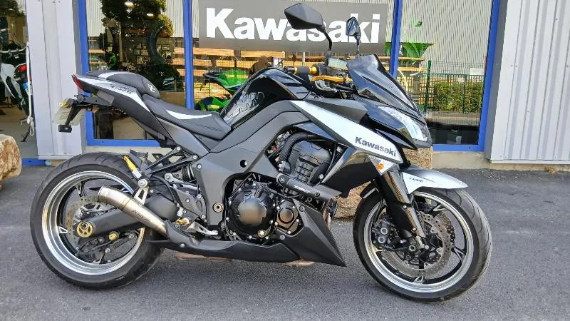 Z 1000
