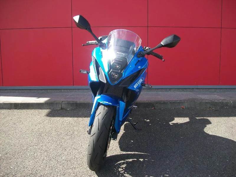 GSX8R