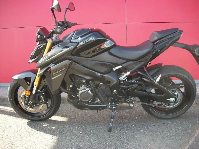 GSXS 1000