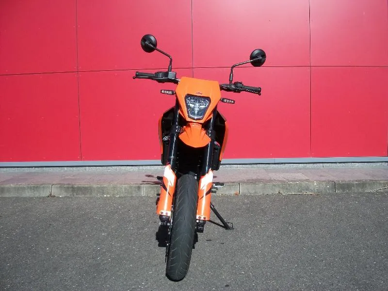 125 SMR