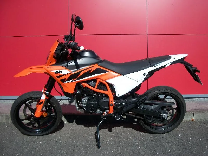 125 SMR