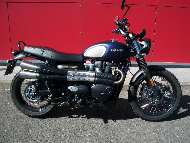 STREET SCRAMBLER  900