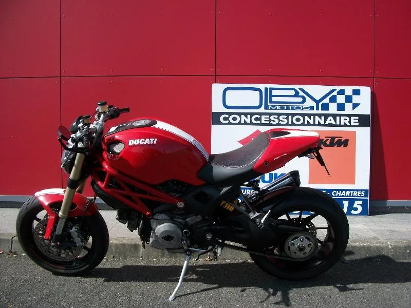 1100 EVO