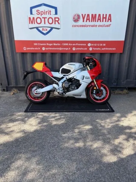 XSR 900 GP