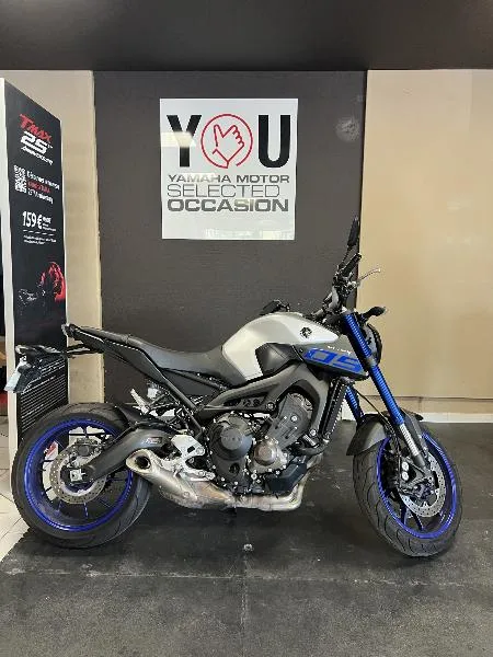 MT09