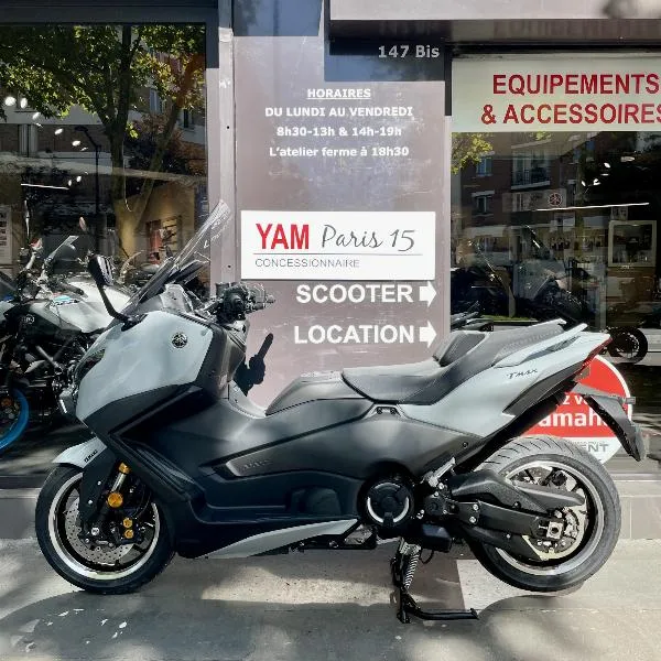 TMAX 560 TECH MAX