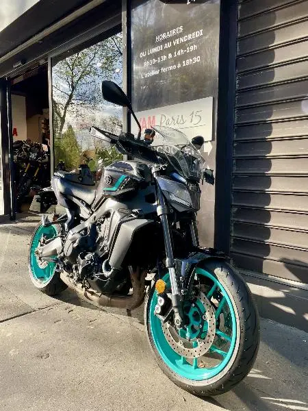 MT09  YAMT