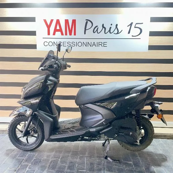 RayZR 125