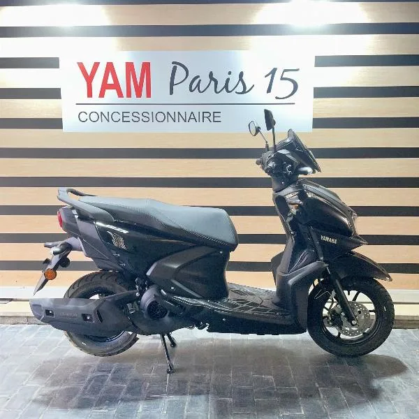 RayZR 125