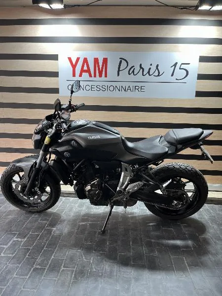 MT07