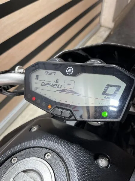 MT07