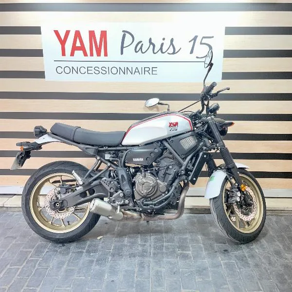 XSR 700 XTRIBUTE