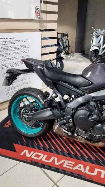 MT09  YAMT