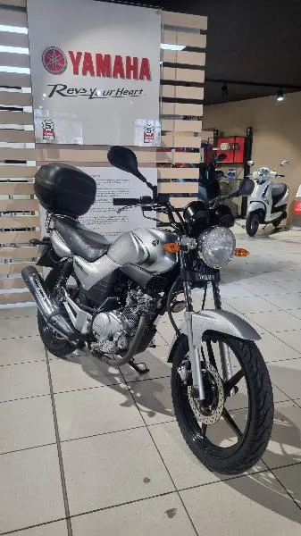 YBR 125 2008