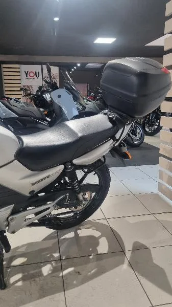 YBR 125