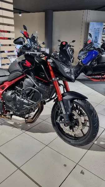 CB 750 HORNET