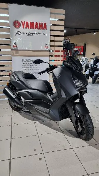 XMAX 300 2024