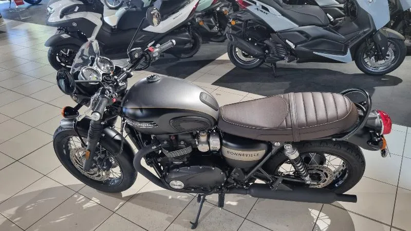 BONNEVILLE T120