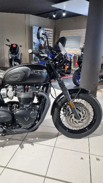 BONNEVILLE T120