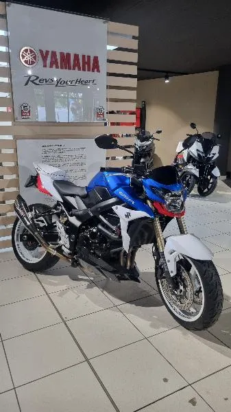 GSR 750