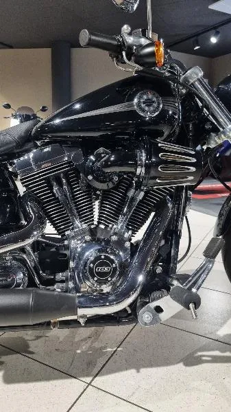 SOFTAIL BREAKOUT 1690
