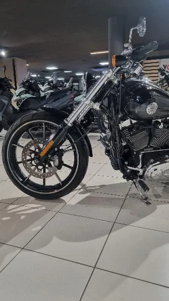 SOFTAIL BREAKOUT 1690