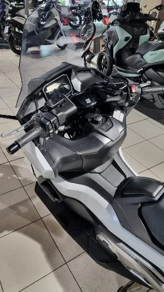 NSS FORZA 750