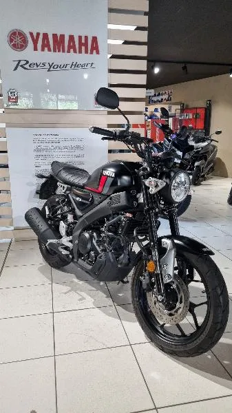 XSR 125 2022