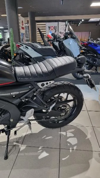 XSR 125