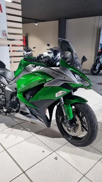 Z 1000 SX
