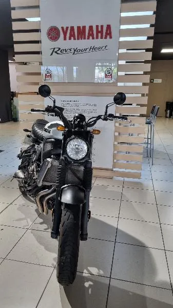 XSR 700 ABS