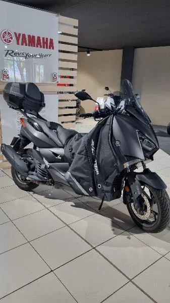 XMAX 125