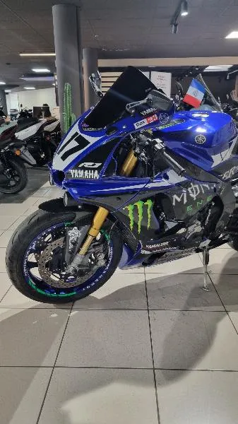 R1M