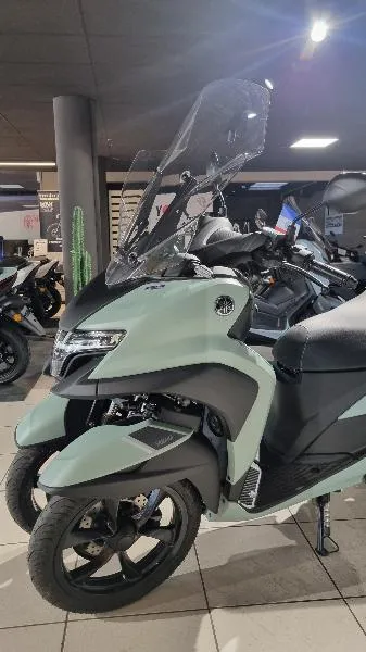 TRICITY 125