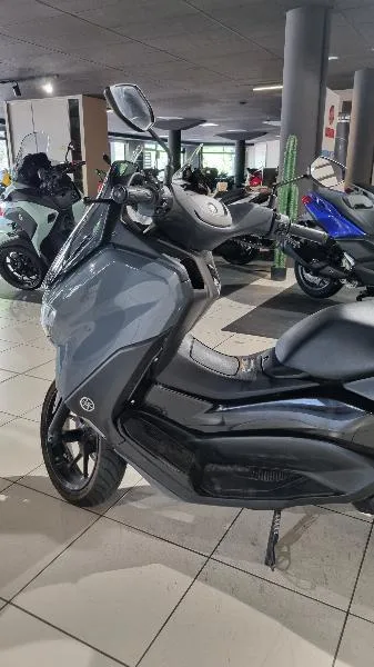 NMAX 125