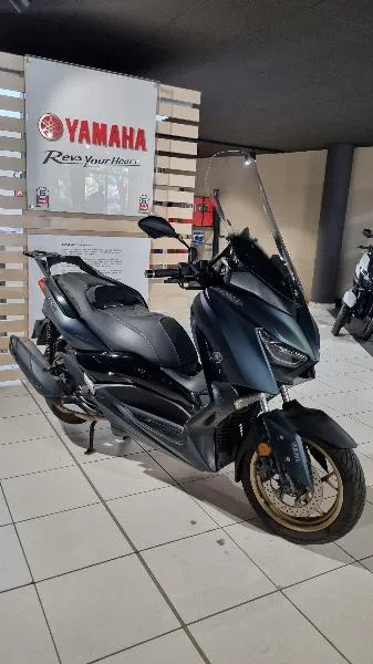 XMAX 125 TECH MAX