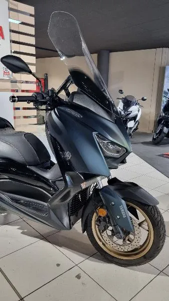 XMAX 125 TECH MAX