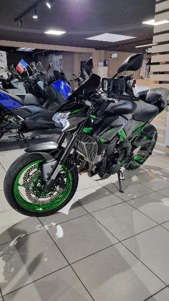 Z 900
