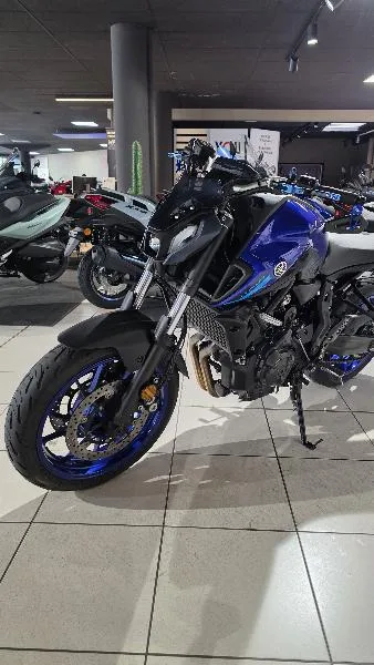 MT07