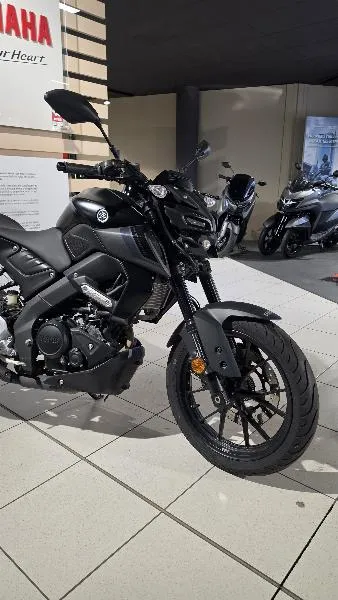 MT125 ABS