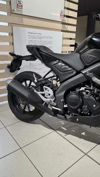 MT125 ABS