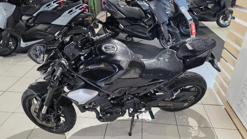 Z 900
