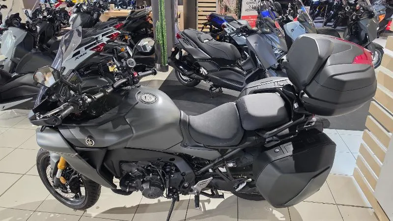 TRACER 9 GT
