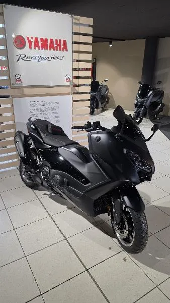 XP TMAX 560 TECH MAX